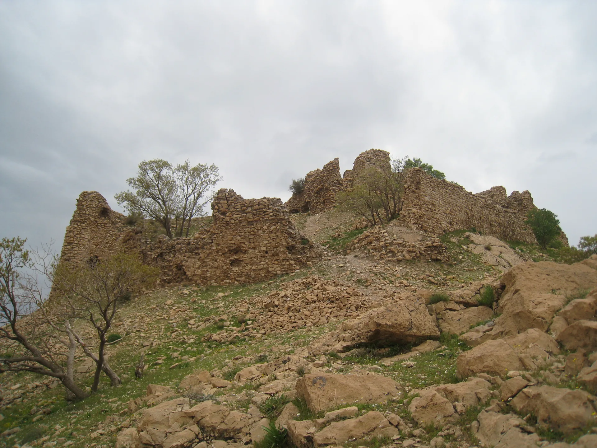 قلعه یزدگرد کرمانشاه