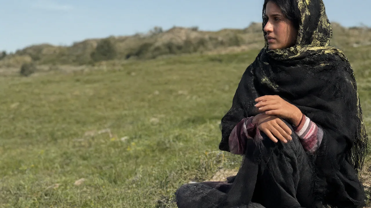 چگونه با بدرفتاری نوجوانان مقابله کنیم؟ راهنمای عملی و انسانی برای والدین